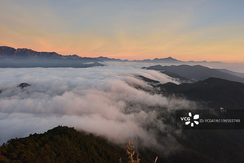 塔山云海图片素材