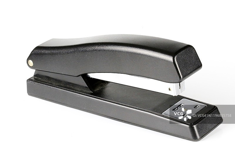 白色背景上的订书机图片素材