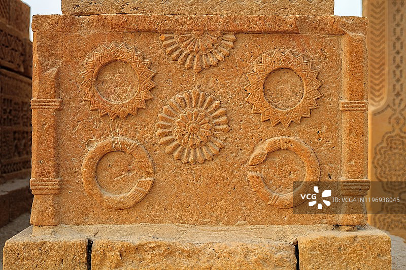 位于巴基斯坦信德省卡拉奇的乔坎迪陵墓图片素材