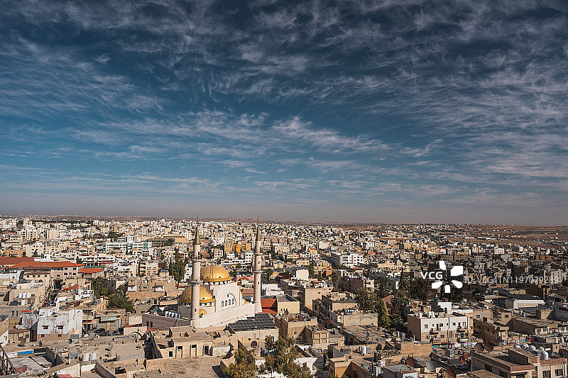 阴天约旦马达巴马赛克城市鸟瞰图，阿拉伯国家图片素材