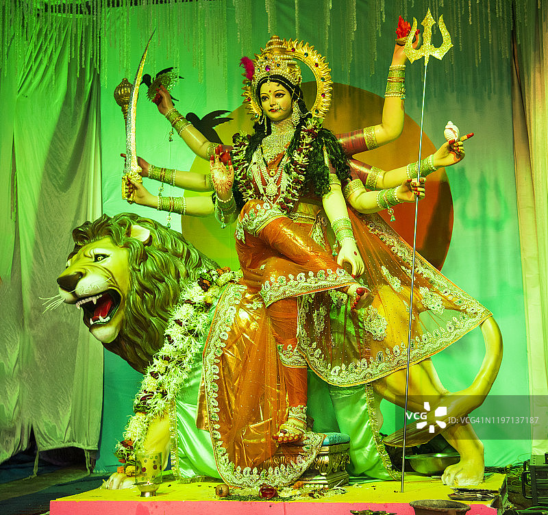 印度杜尔迦女神像与杜尔迦节图片素材