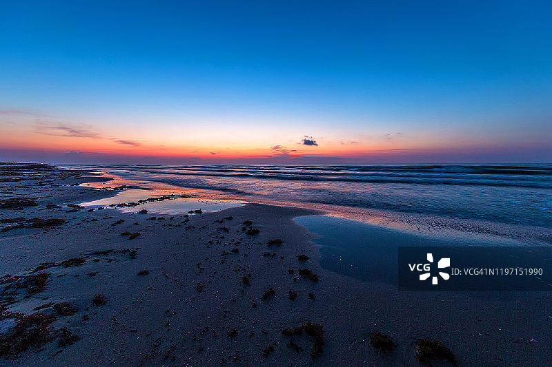 日出之前图片素材