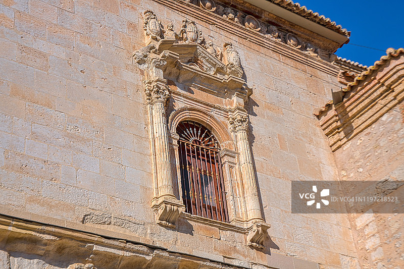 雷阿尔城圣母玛利亚军事主教座堂图片素材