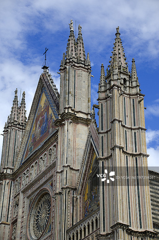 14世纪的奥尔维耶托大教堂图片素材