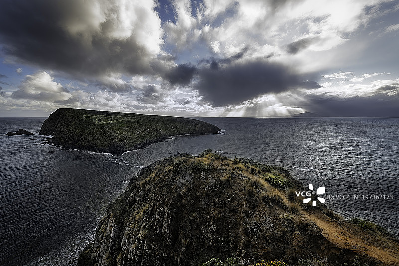 布鲁尼岛上的风暴日：法院岛图片素材