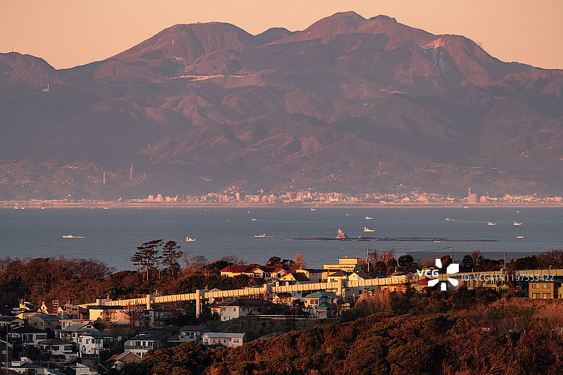 日本神奈川县箱根山海边住宅区图片素材