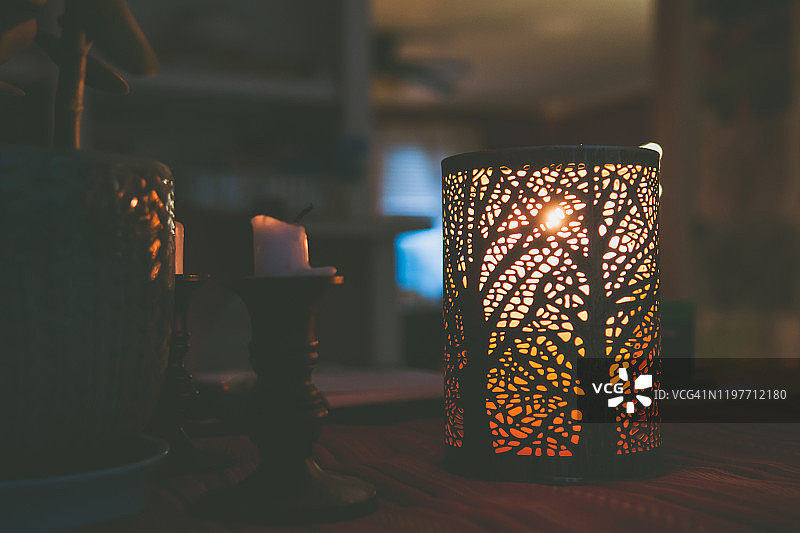 飓风烛台图片素材