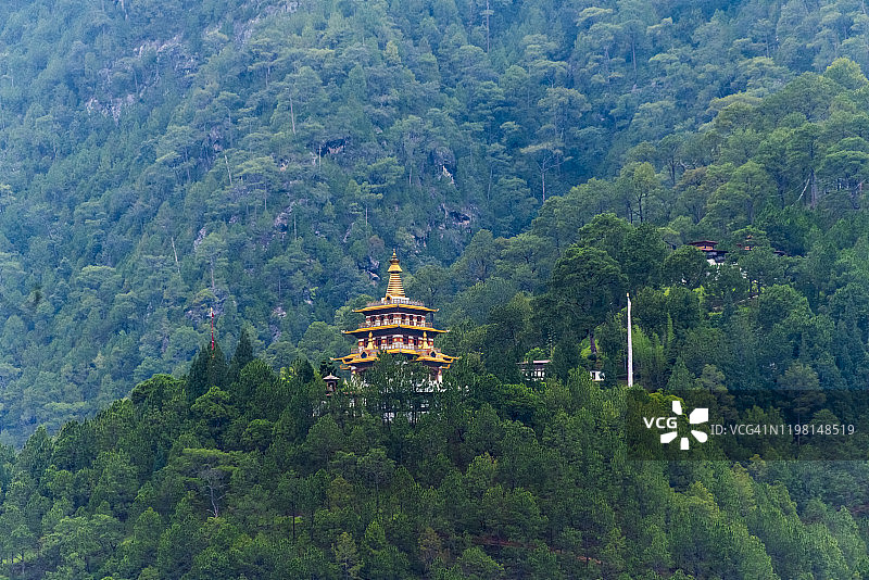 不丹普纳卡喜马拉雅山的康萨汝雷南杰佛塔图片素材