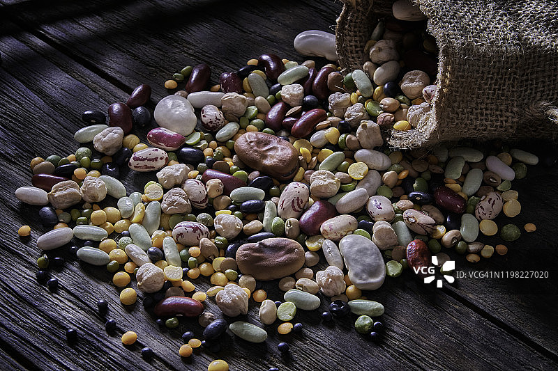 多种混合干豆特写图片素材