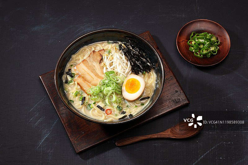 炸猪排拉面图片素材