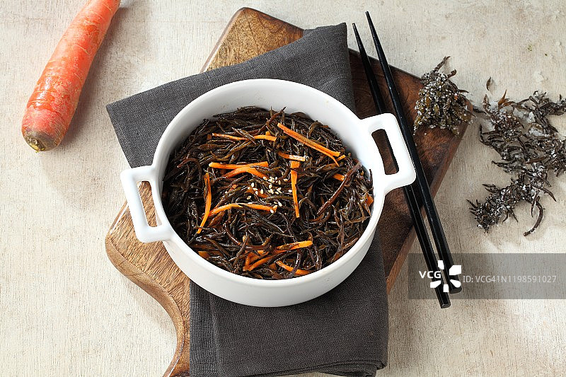 红烧裙带菜图片素材