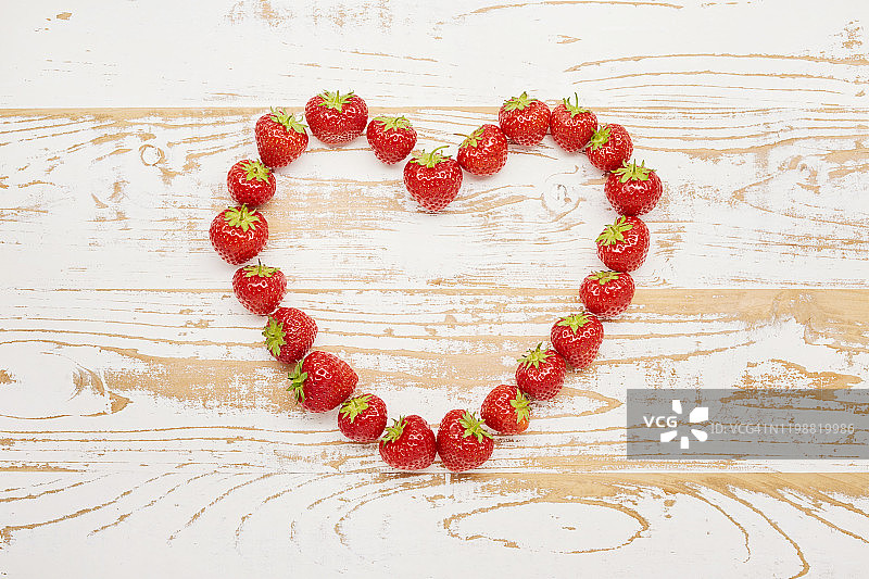 心形草莓静物摄影图片素材
