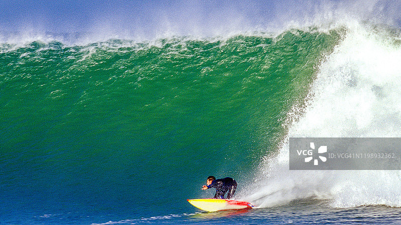 南非杰弗里斯湾：冲浪运动图片素材
