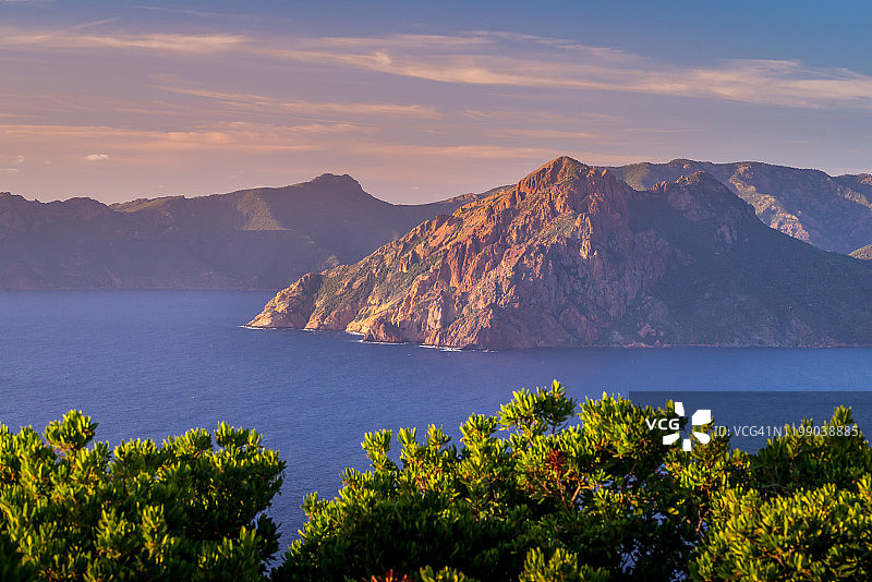 法国科西嘉岛斯坎多拉自然保护区波托海湾图片素材