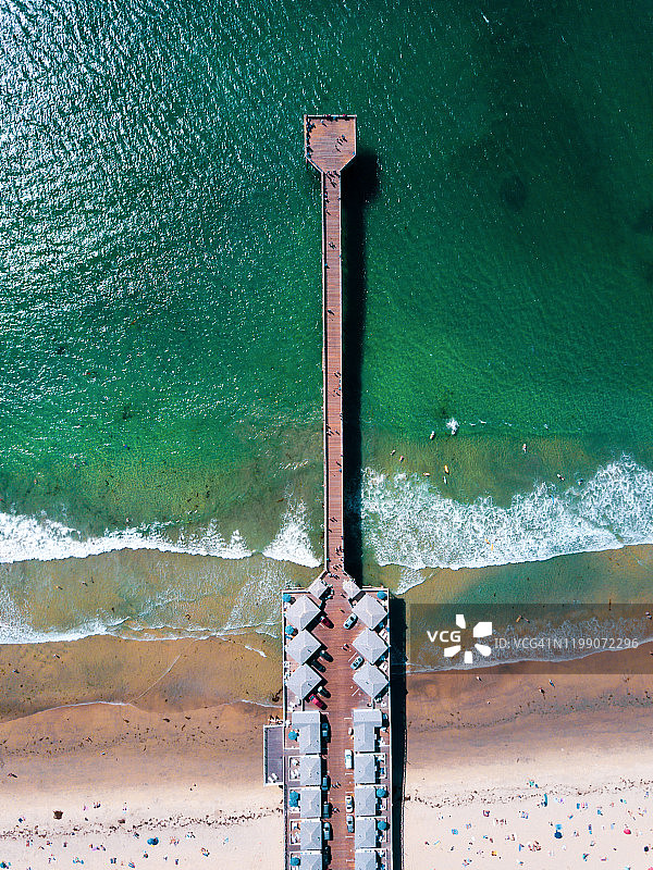 有房屋的码头航拍照片图片素材