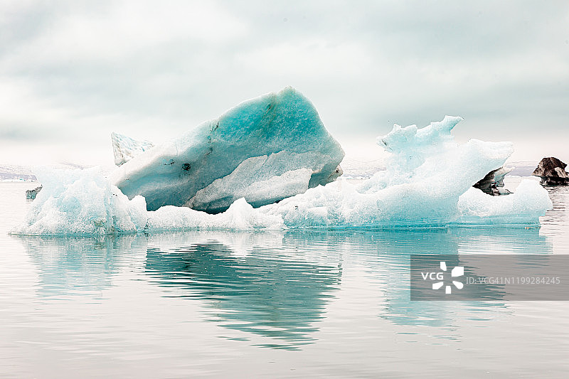 冰岛杰古沙龙冰川湖图片素材