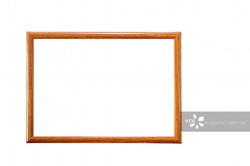 白色背景上的独立木制框架图片素材