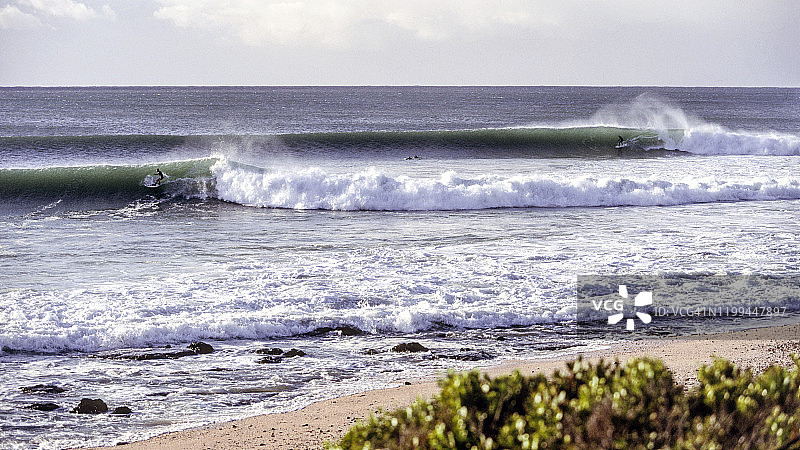 南非杰弗里斯湾：冲浪运动图片素材