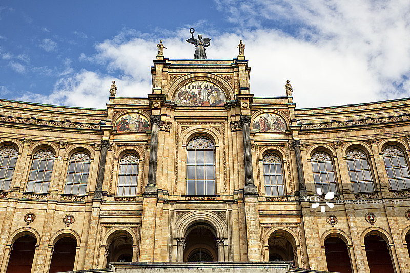 德国巴伐利亚州议会大厦图片素材