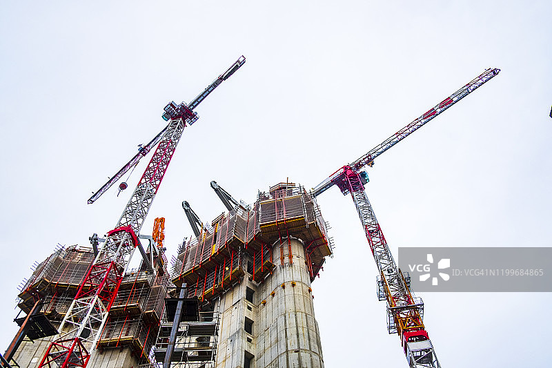 使用起重机的建筑项目图片素材