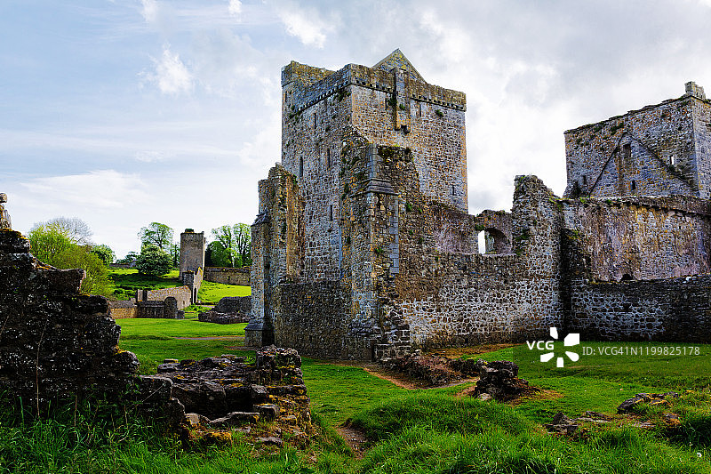 爱尔兰基尔肯尼郡凯尔斯隐修院遗址图片素材