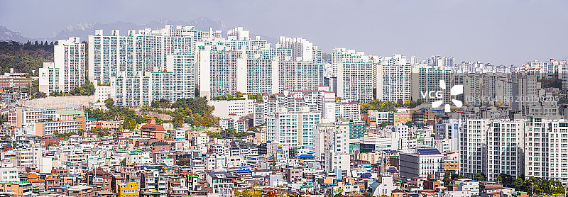 首尔高层住宅拥挤的城市景观全景，韩国图片素材