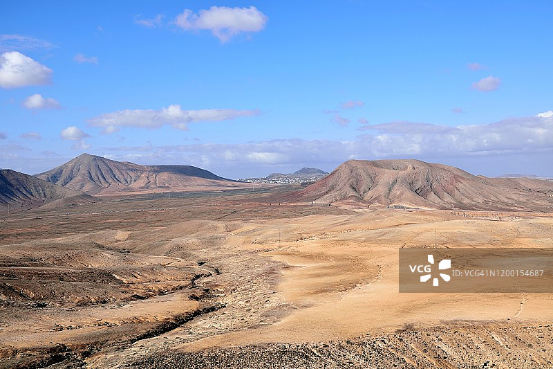 徒步前往科拉雷侯自然公园的罗哈山图片素材