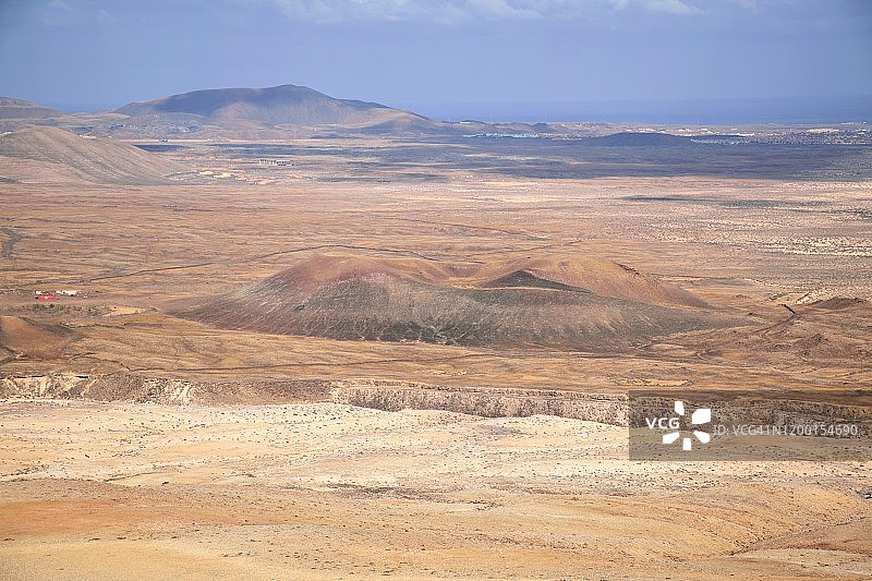 徒步前往科拉雷侯自然公园的罗哈山图片素材
