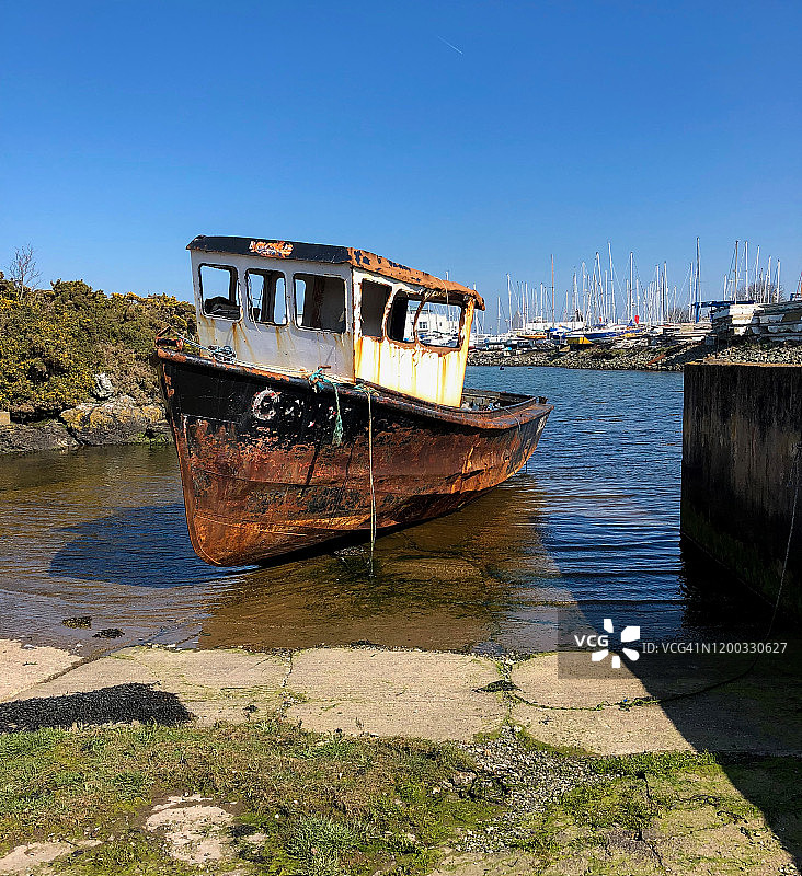 废弃的渔船 4图片素材