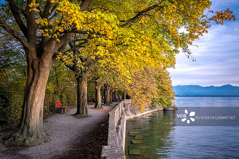 德国林道湖长廊，博登湖图片素材