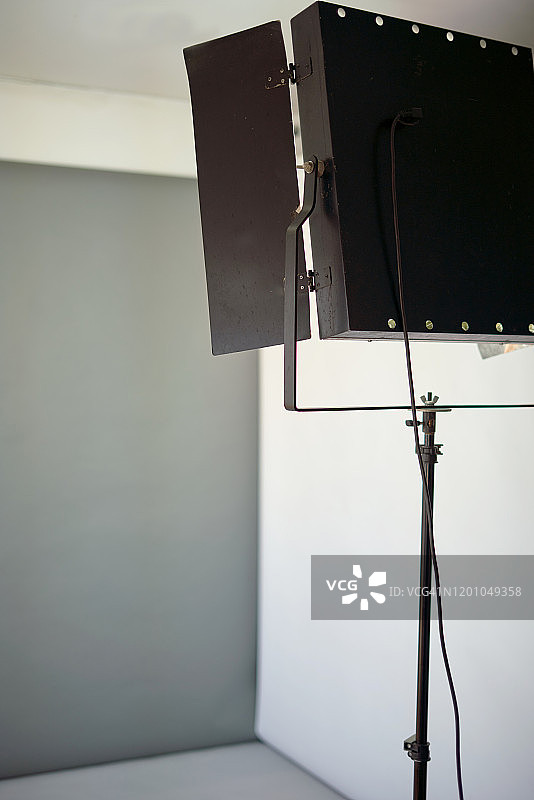 弹出式盒状工作室图片素材