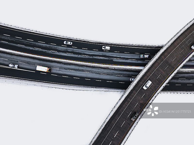 冬季高速公路立交桥图片素材