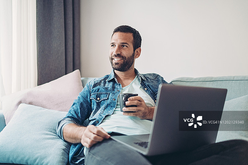 慵懒的居家日图片素材