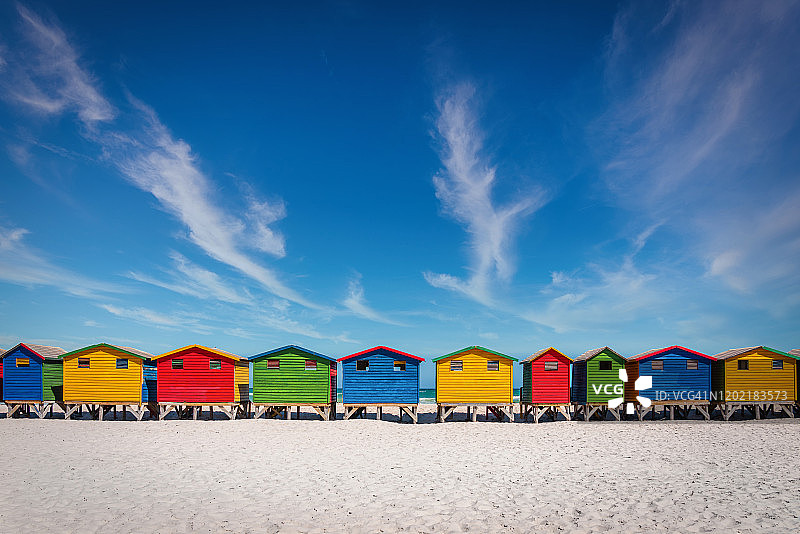 南非开普敦米曾贝格的海滩小屋图片素材