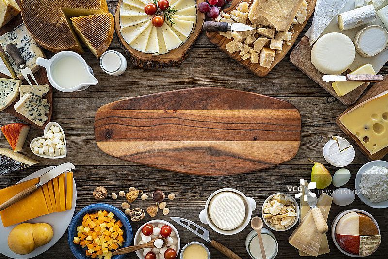 奶酪拼盘：乳制品图片素材