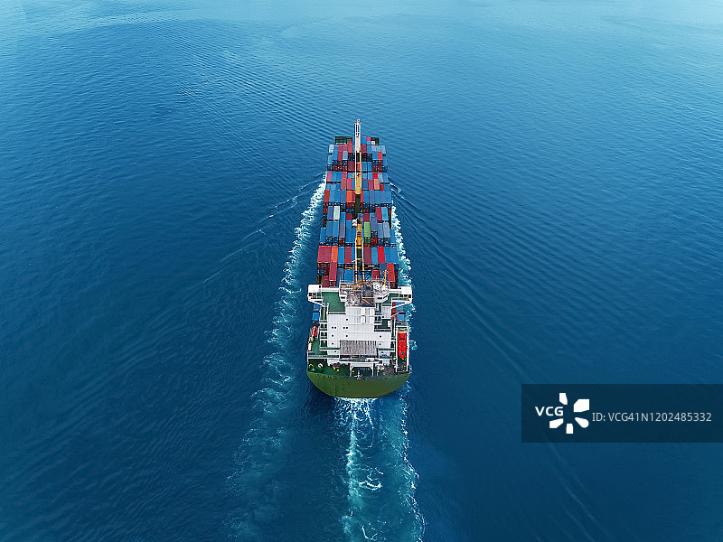 集装箱货轮航拍图片素材