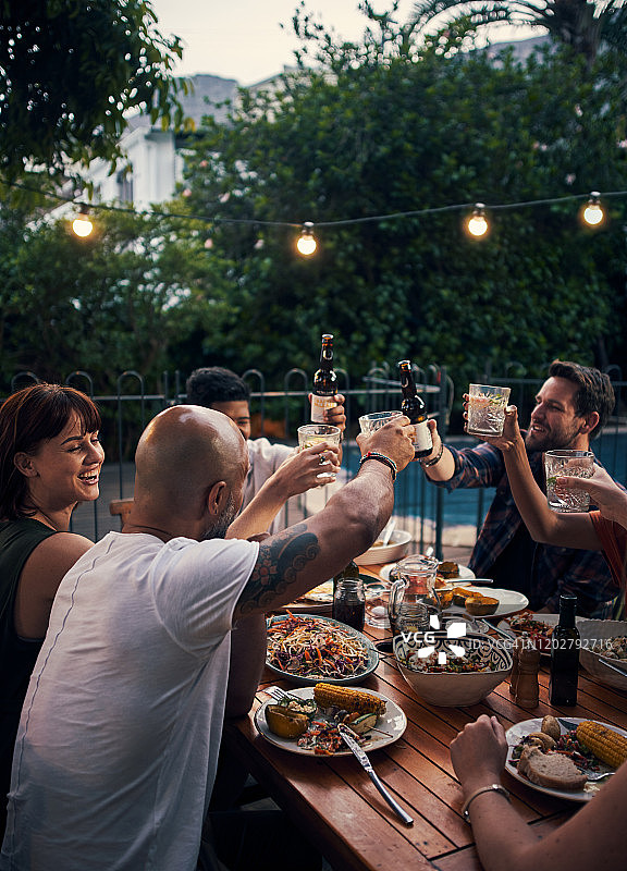 周末狂欢图片素材