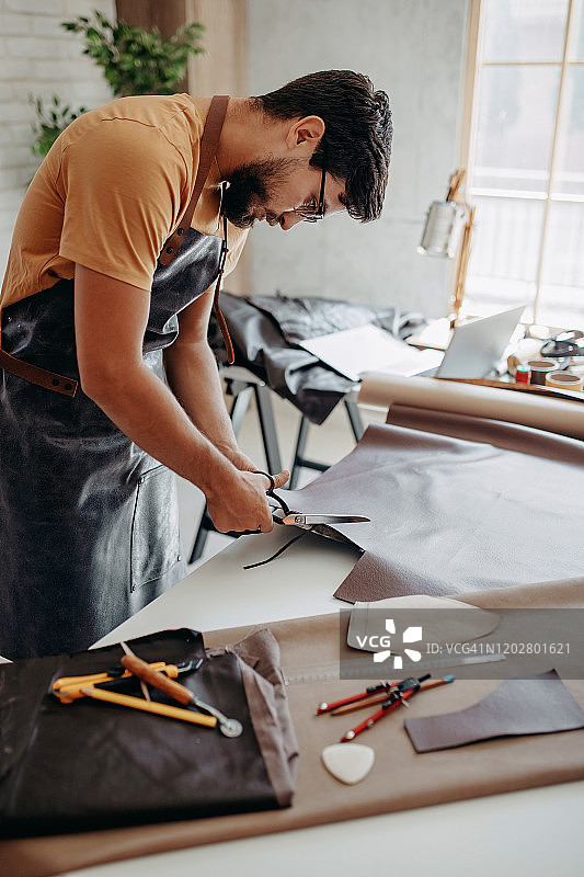 我想缝制最好的连衣裙图片素材