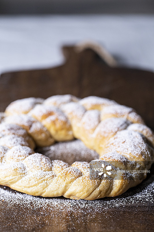 辫子酵母面包圈图片素材