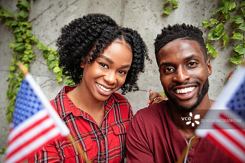 快乐的美国夫妇图片素材