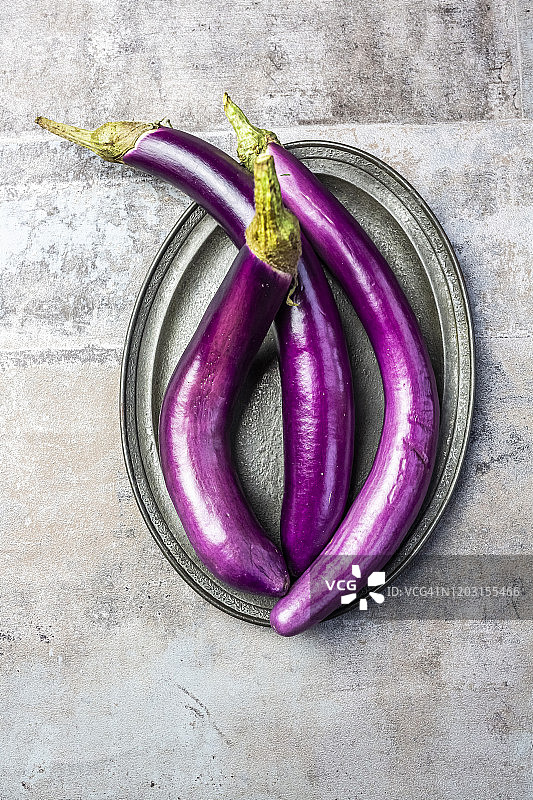 长茄子，日本茄子图片素材