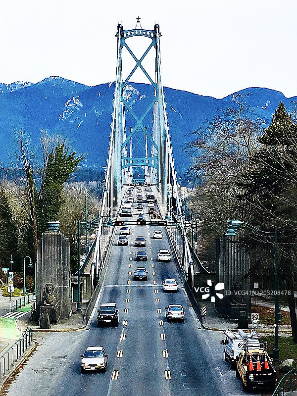 眺望北岸的狮门大桥图片素材