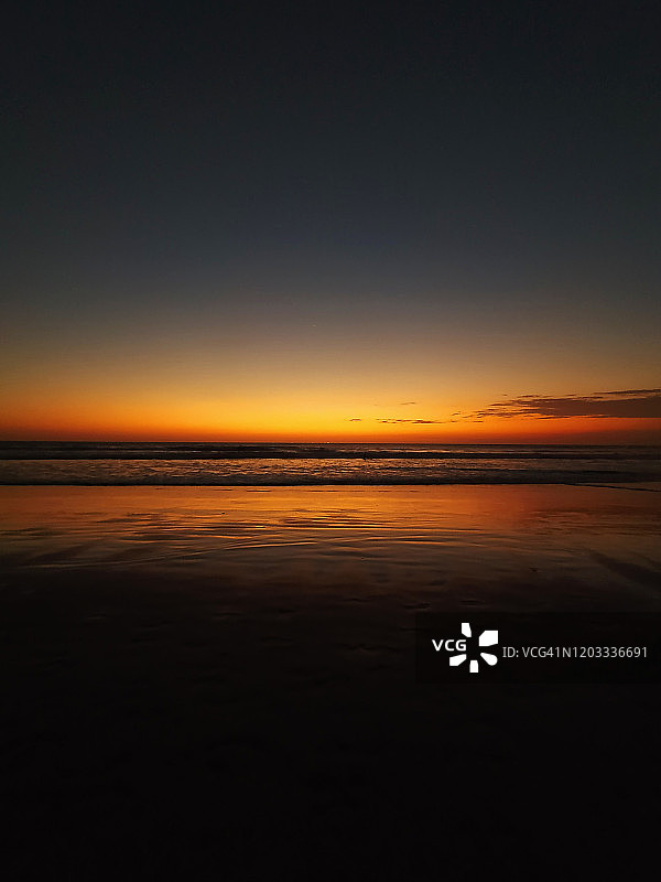 在海上日落图片素材