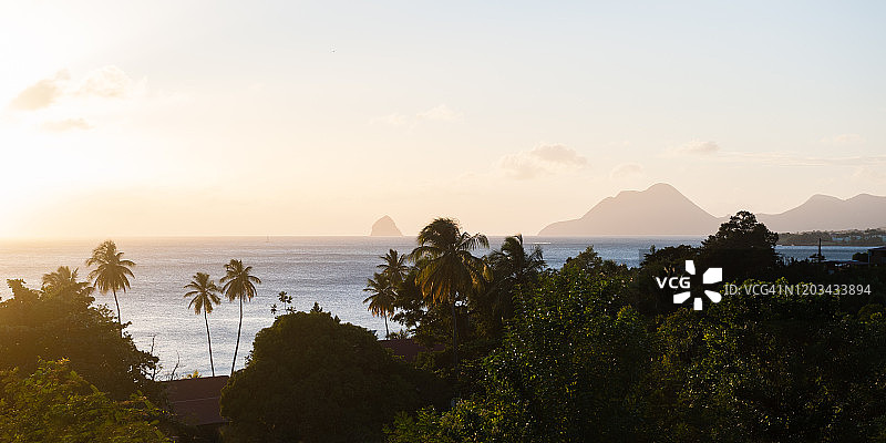 马提尼克安斯菲吉耶的加勒比海风光图片素材
