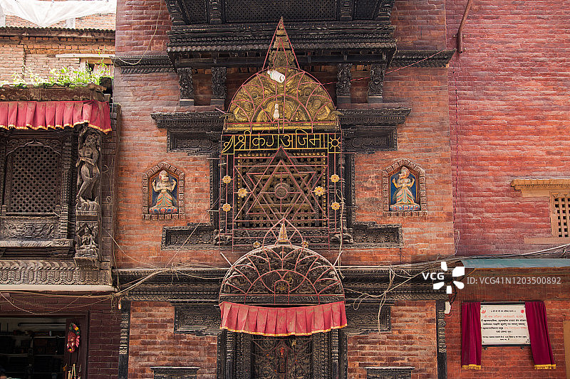 库玛丽宫，尼泊尔首都加德满都皇家库玛丽的住所 - 库存照片图片素材