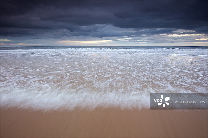 壮丽的海滩海景照片图片素材
