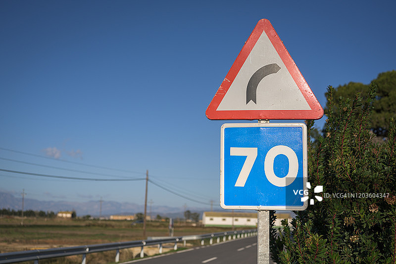 交通标志图片素材