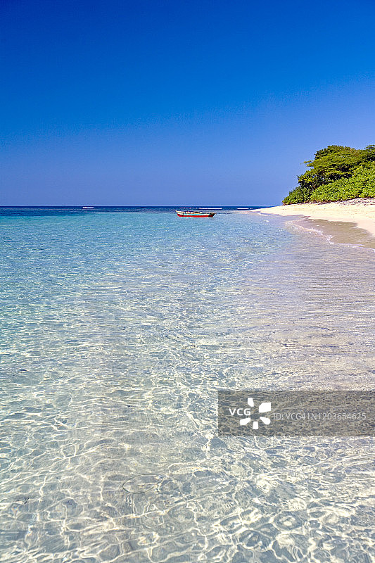 大西洋中的海地岛屿图片素材