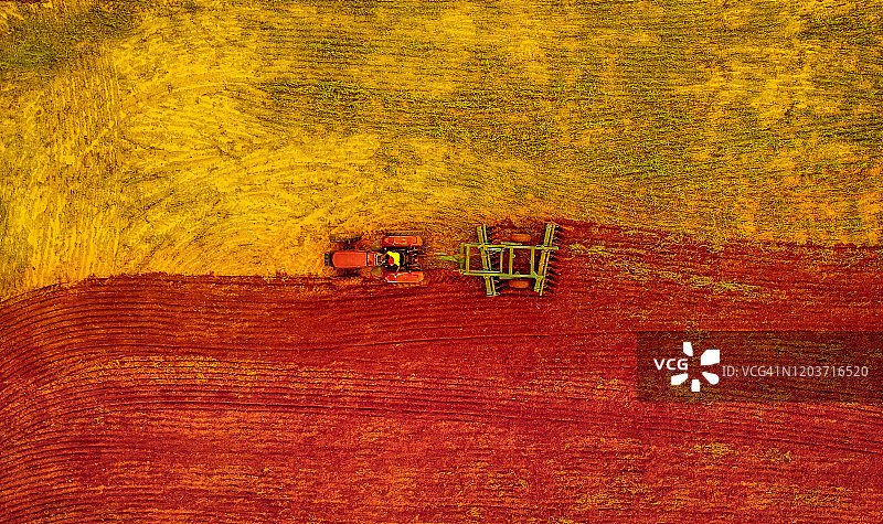 从上方看到的肥沃土地图片素材