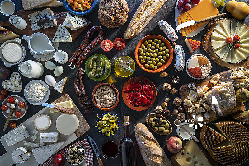 奶酪拼盘：乳制品图片素材